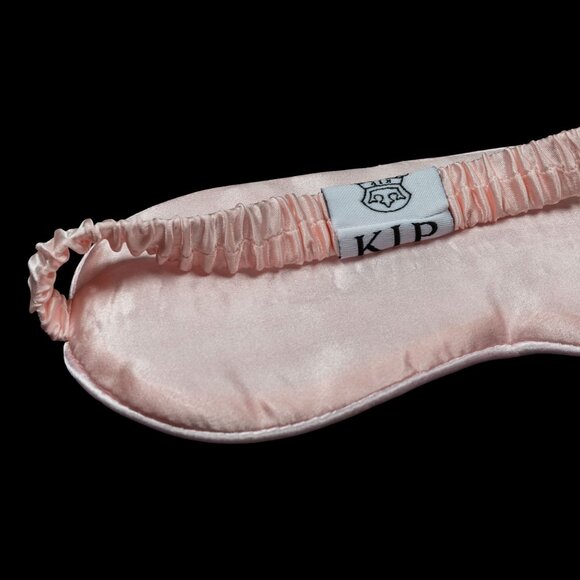 KIP Mulberry Silk Sleep Mask Rose OS NWOT - Picture 2 of 3
